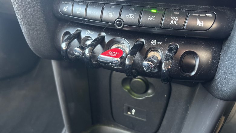 MINI Hatchback 1.5 Cooper Classic II 5dr Petrol Hatchback